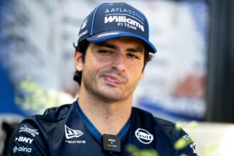 Escudería de F1 ofrece 26 millones de libras a Carlos Sainz