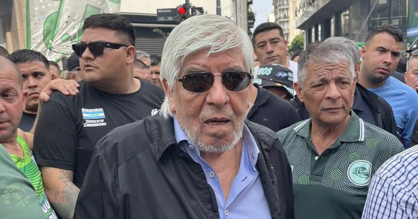 El poder de Moyano tambalea: provincias buscan convenios regionales