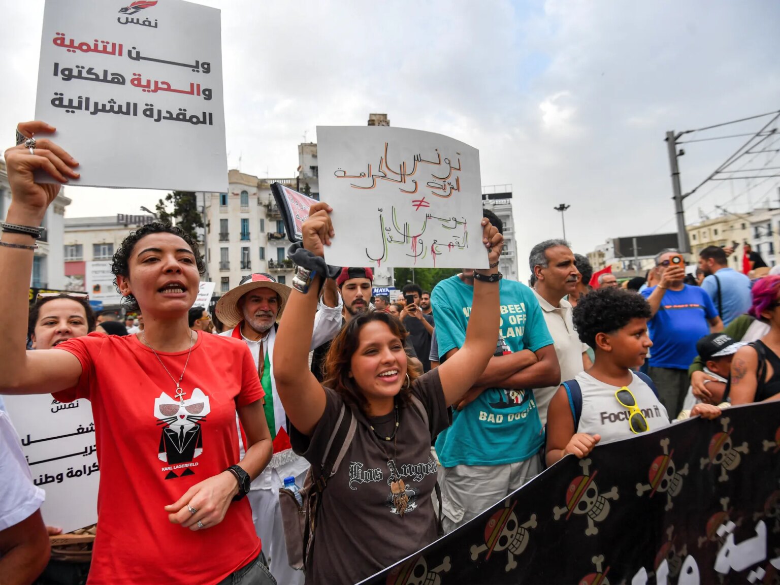 Tunez cumple cinco años de estado de excepcion con protestas contra Saied