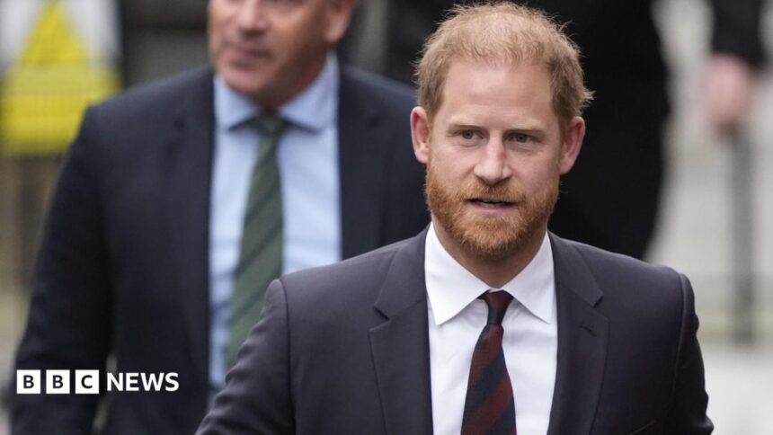El Palacio de Buckingham confirma que el príncipe Harry no se alojara alli