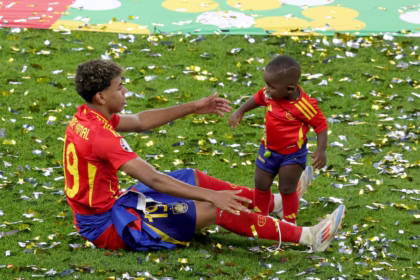 Keyne, el hermano de 3 años de Lamine Yamal que cautiva al mundo