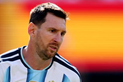Messi habla y felicita a la selección española