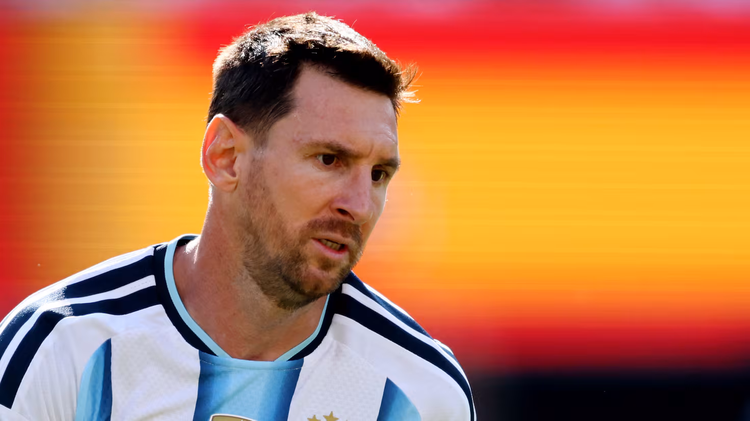 Messi habla y felicita a la selección española
