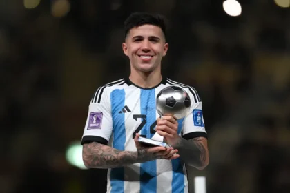 Enzo Fernandez confirma su futuro y sacude el mercado europeo