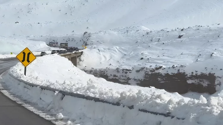 Camioneros atrapados por nieve: San Luis asistirá a Mendoza