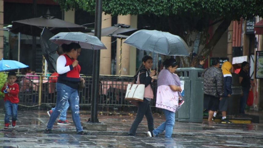 Pronostican lluvias fuertes y chubascos en Jalisco
