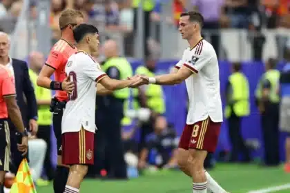 España a la final con un bloque fijo y seis jugadores inéditos