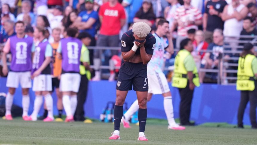 EE UU queda eliminado ante Belgica en octavos pese a Balogun