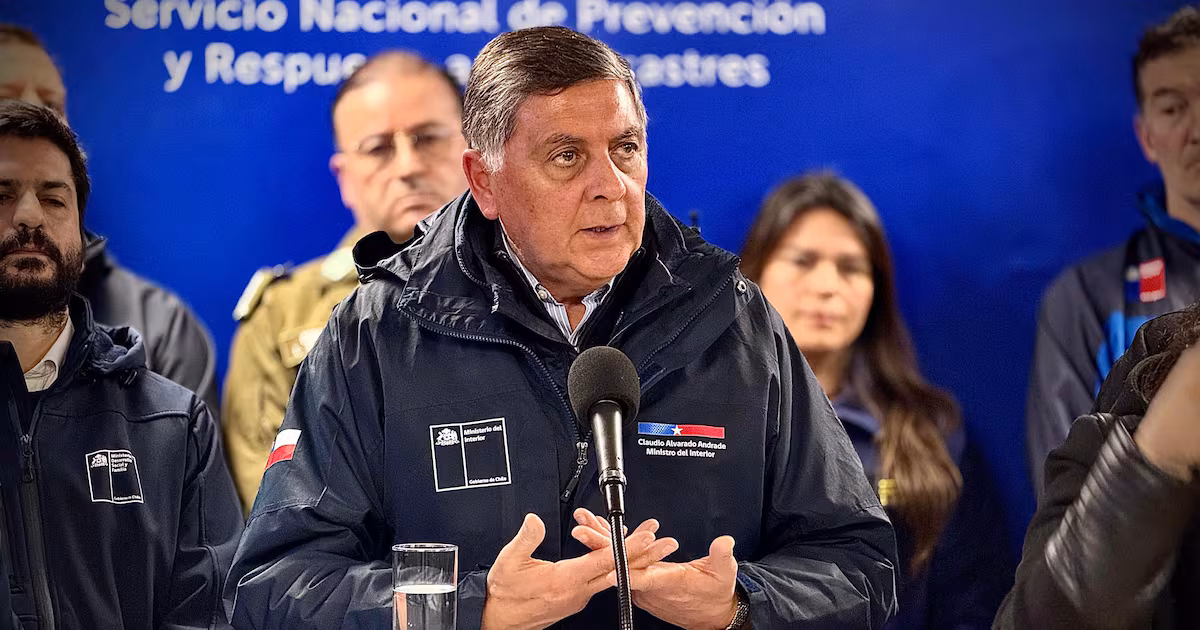 Gobierno posterga estado de catastrofe tras sistema frontal