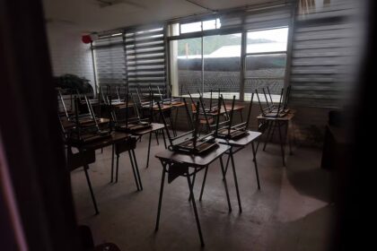 Gobierno prepara anuncio de suspensión de clases por temporal