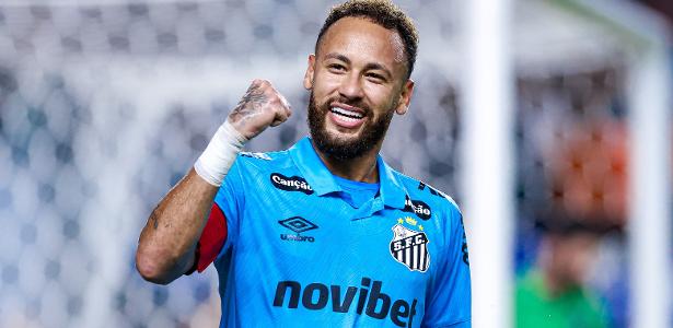 Neymar ayuda a Santos a eliminar a Remo